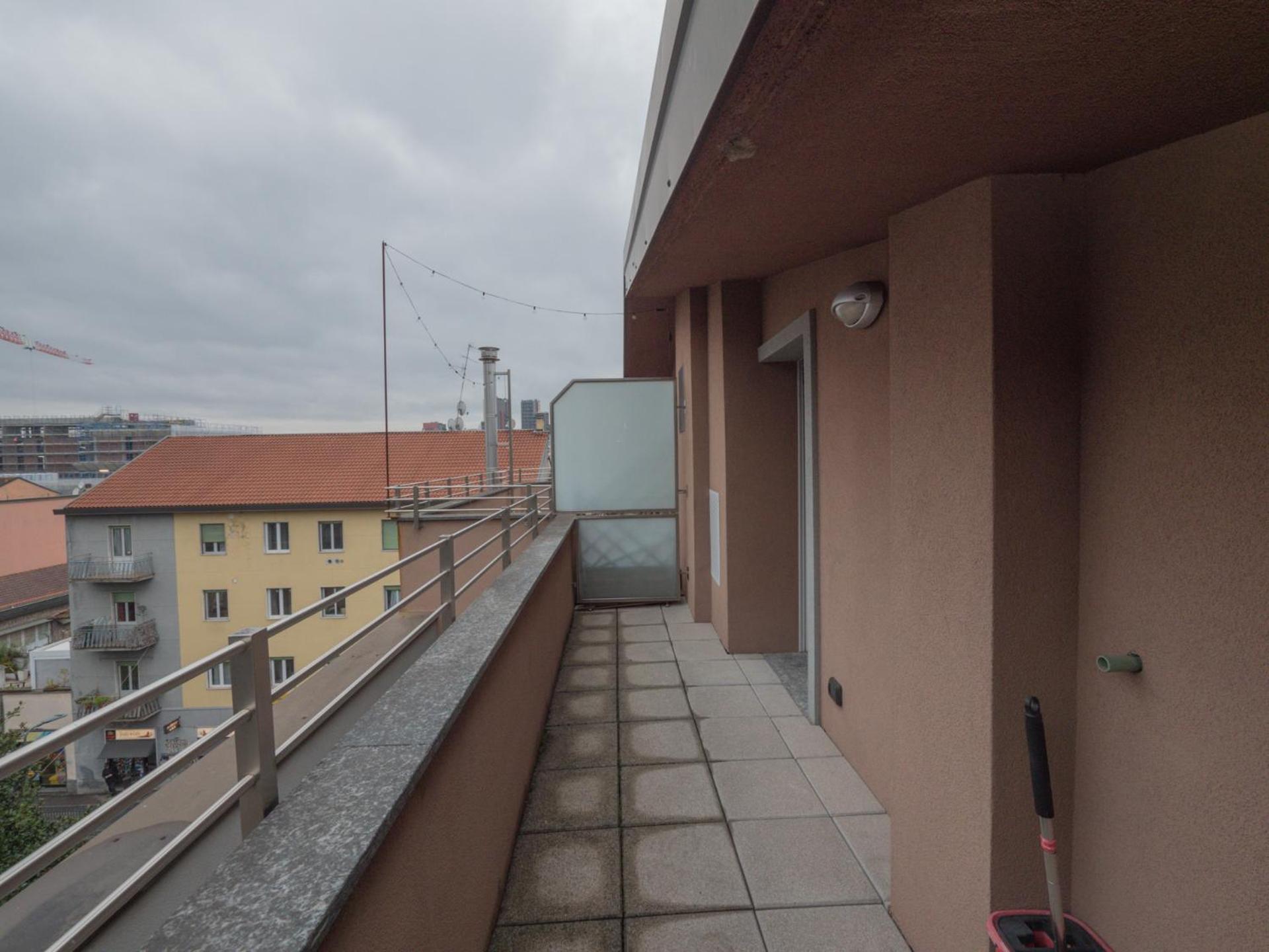 Rentopolis Apartments - Palazzo Candiani 米兰 外观 照片
